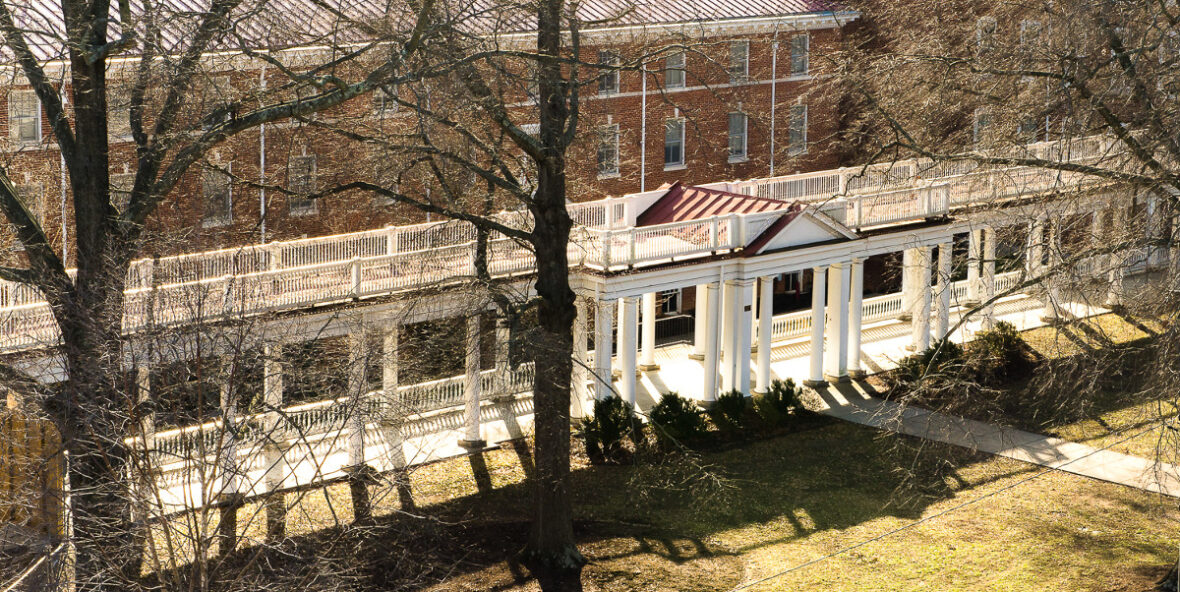 Longwood colonnades