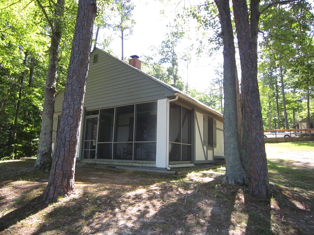 Twin lakes cabin